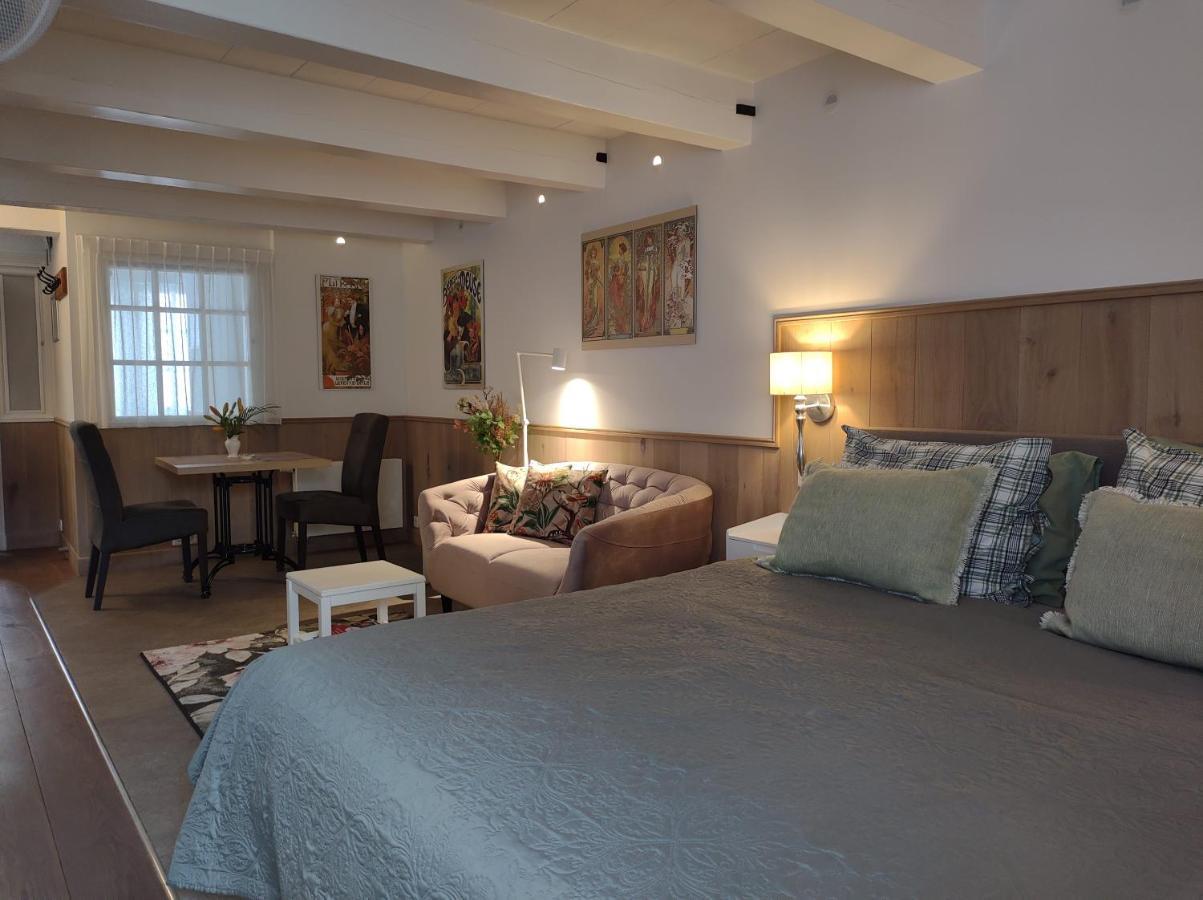 Vrye Heerlykheyd (Adults Only) Daire Middelburg Dış mekan fotoğraf